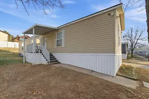 935 E Hwy 193, Layton, UT 84040 - Photo 14