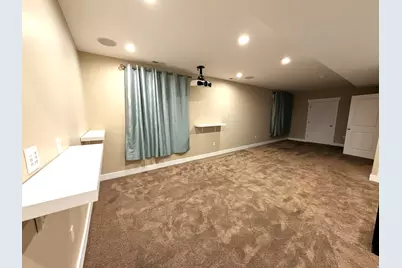 847 W Presidio Dr, Midvale, UT 84047 - Photo 24