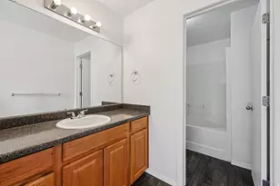 6647 W Merlot Way, West Jordan, UT 84081 - Photo 20