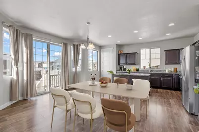 347 N Maple Shade Ln, Lindon, UT 84042 - Photo 4