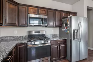 347 N Maple Shade Ln, Lindon, UT 84042 - Photo 8