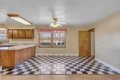 1612 E Canyon Dr, South Weber, UT 84405 - Photo 12