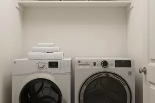 2059 E Swallow Dr, Eagle Mountain, UT 84005 - Photo 10