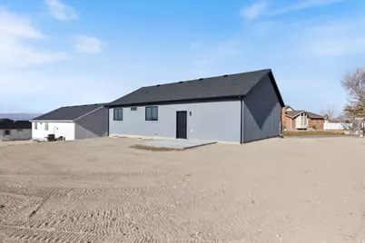 594 E 400 S, Nephi, UT 84648 - Photo 24