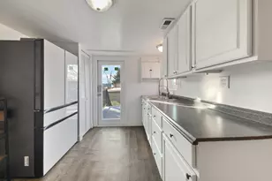 880 E Casa Negra Ave, Midvale, UT 84047 - Photo 18