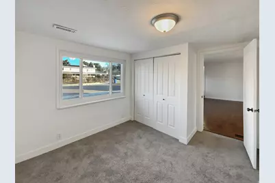 880 E Casa Negra Ave, Midvale, UT 84047 - Photo 12