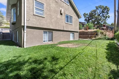 1225 N 900 E, Bountiful, UT 84010 - Photo 34