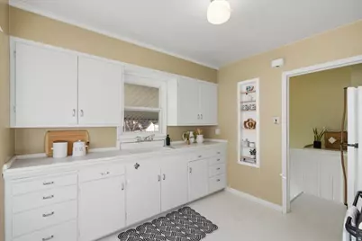 760 S 1000 E, Salt Lake City, UT 84102 - Photo 8