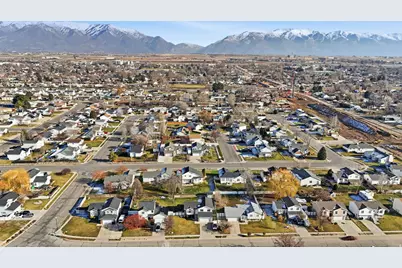 1932 N 810 W, Clinton, UT 84015 - Photo 4