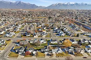 1932 N 810 W, Clinton, UT 84015 - Photo 4