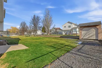 1932 N 810 W, Clinton, UT 84015 - Photo 30