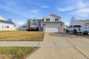 1932 N 810 W, Clinton, UT 84015 - Photo 34