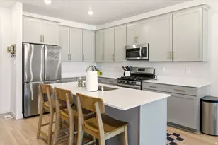 1166 W Early Light Way, Bluffdale, UT 84065 - Photo 8