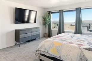1166 W Early Light Way, Bluffdale, UT 84065 - Photo 16
