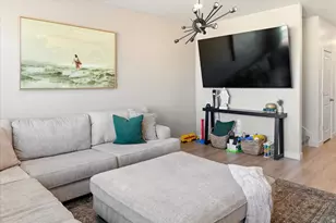 1166 W Early Light Way, Bluffdale, UT 84065 - Photo 6