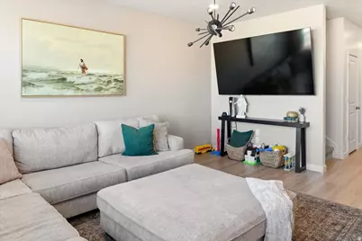 1166 W Early Light Way, Bluffdale, UT 84065 - Photo 8