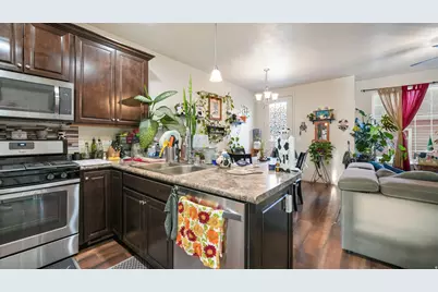 472 S Tri Terra St W, Provo, UT 84606 - Photo 8