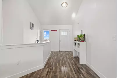 7127 W Hawk View Way S, West Jordan, UT 84081 - Photo 8