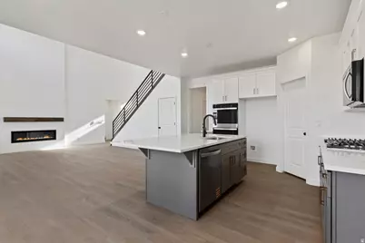 1538 E Livi Ln. Ln #8, Saratoga Springs, UT 84043 - Photo 10