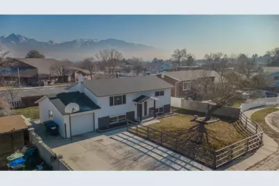 6531 S 3795 W, West Jordan, UT 84084 - Photo 32