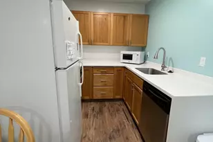 36 W 700 N, Provo, UT 84601 - Photo 16