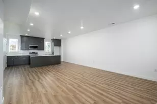 931 W Coalburn Way, Murray, UT 84123 - Photo 8