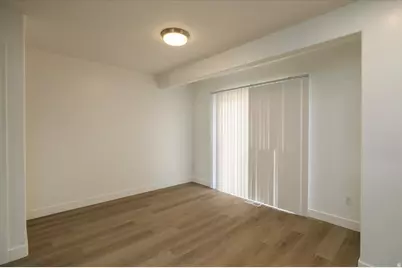 4753 S Falkirk Dr W, Murray, UT 84107 - Photo 10