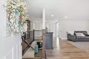 789 W 3500 N, Pleasant View, UT 84414 - Photo 2