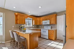 98 W 400 S, Smithfield, UT 84335 - Photo 4