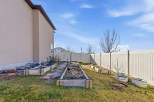 35 E Water Ln, Vineyard, UT 84059 - Photo 42
