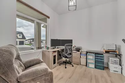 255 E Ventura Blvd, Stansbury Park, UT 84074 - Photo 16