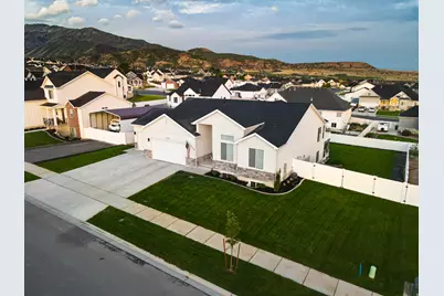 1678 S 210 W, Salem, UT 84653 - Photo 2