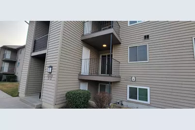 6129 S 1300 E #V, Cottonwood Heights, UT 84121 - Photo 4