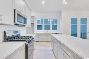 7626 S Clipper Hill Rd W, West Jordan, UT 84081 - Photo 8