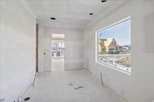 587 S Daniel Dr, Farmington, UT 84025 - Photo 10