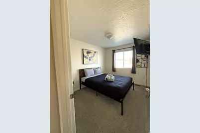 668 N 100 W, Vernal, UT 84078 - Photo 24