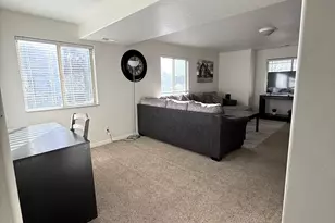 668 N 100 W, Vernal, UT 84078 - Photo 6