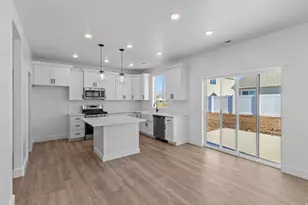 524 S Rivergate Dr, Logan, UT 84321 - Photo 2