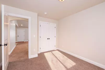 167 E 600 N, Roosevelt, UT 84066 - Photo 14