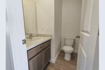 2042 N Essie Dr, Tooele, UT 84074 - Photo 8