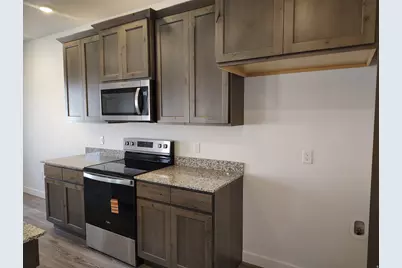 2042 N Essie Dr, Tooele, UT 84074 - Photo 4