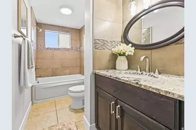 465 E 400 N, Tooele, UT 84074 - Photo 18