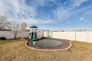 465 E 400 N, Tooele, UT 84074 - Photo 38
