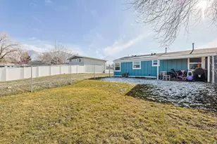 453 E 400 N, Tooele, UT 84074 - Photo 24