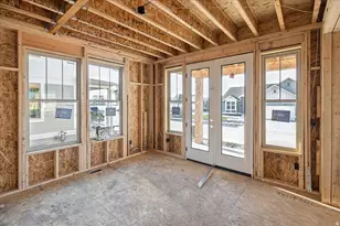 101 S Horizon Dr, Farmington, UT 84025 - Photo 4