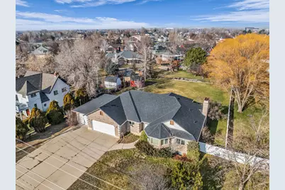 1740 W 200 N, Kaysville, UT 84037 - Photo 30