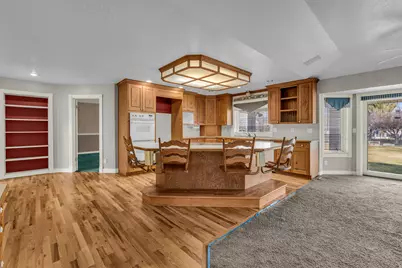 1740 W 200 N, Kaysville, UT 84037 - Photo 8