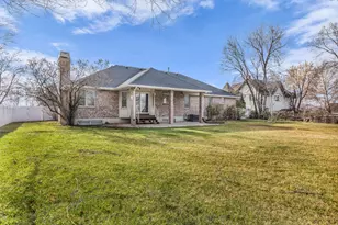 1740 W 200 N, Kaysville, UT 84037 - Photo 26