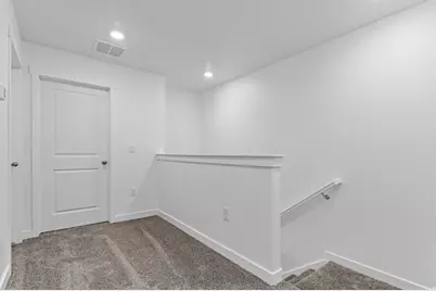 1812 E Albion Dr, Salem, UT 84653 - Photo 12