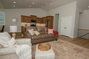 2717 N 825 W, Pleasant View, UT 84414 - Photo 6